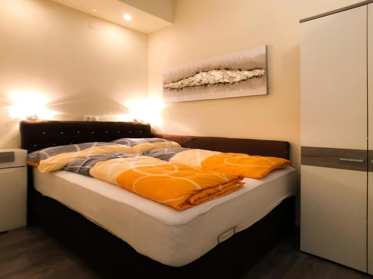Deluxe Apartment Βιέννη 0*,