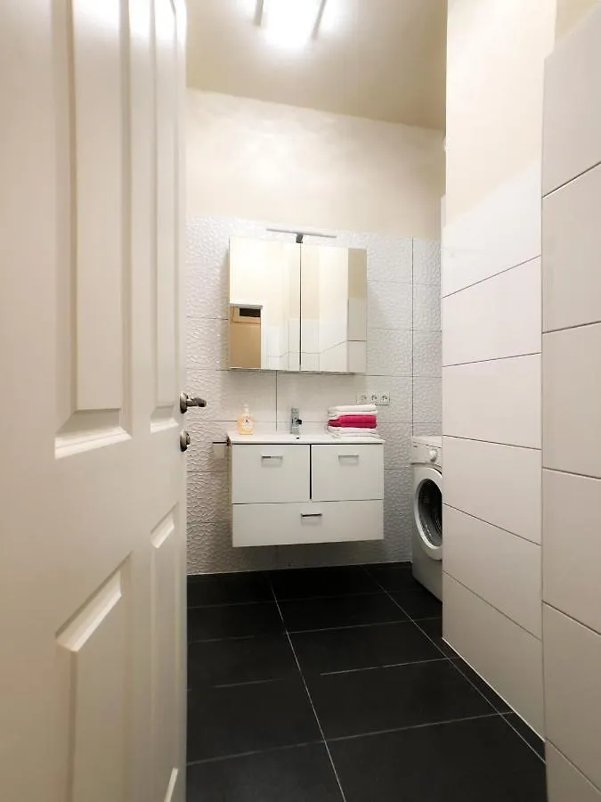 Deluxe Apartment Βιέννη 0*,